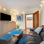 Apartamento 1a *
