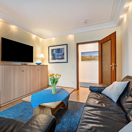 Apartament 1a *
