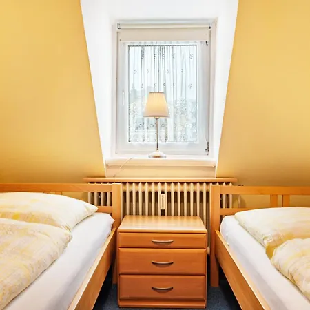 Apartament 1a *