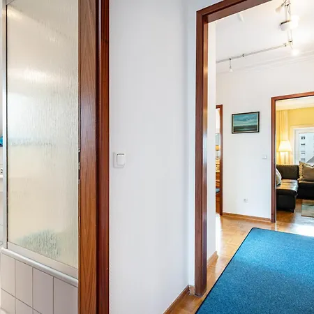 1a Apartament *